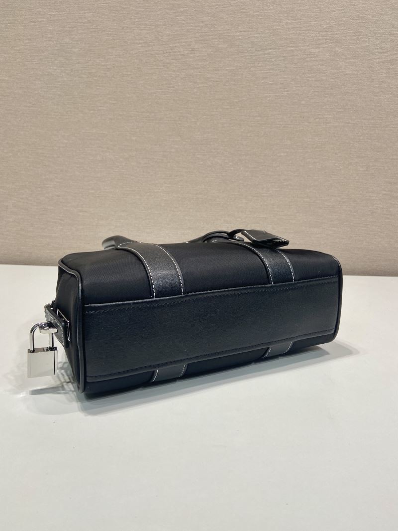 Pra*a top handle bags